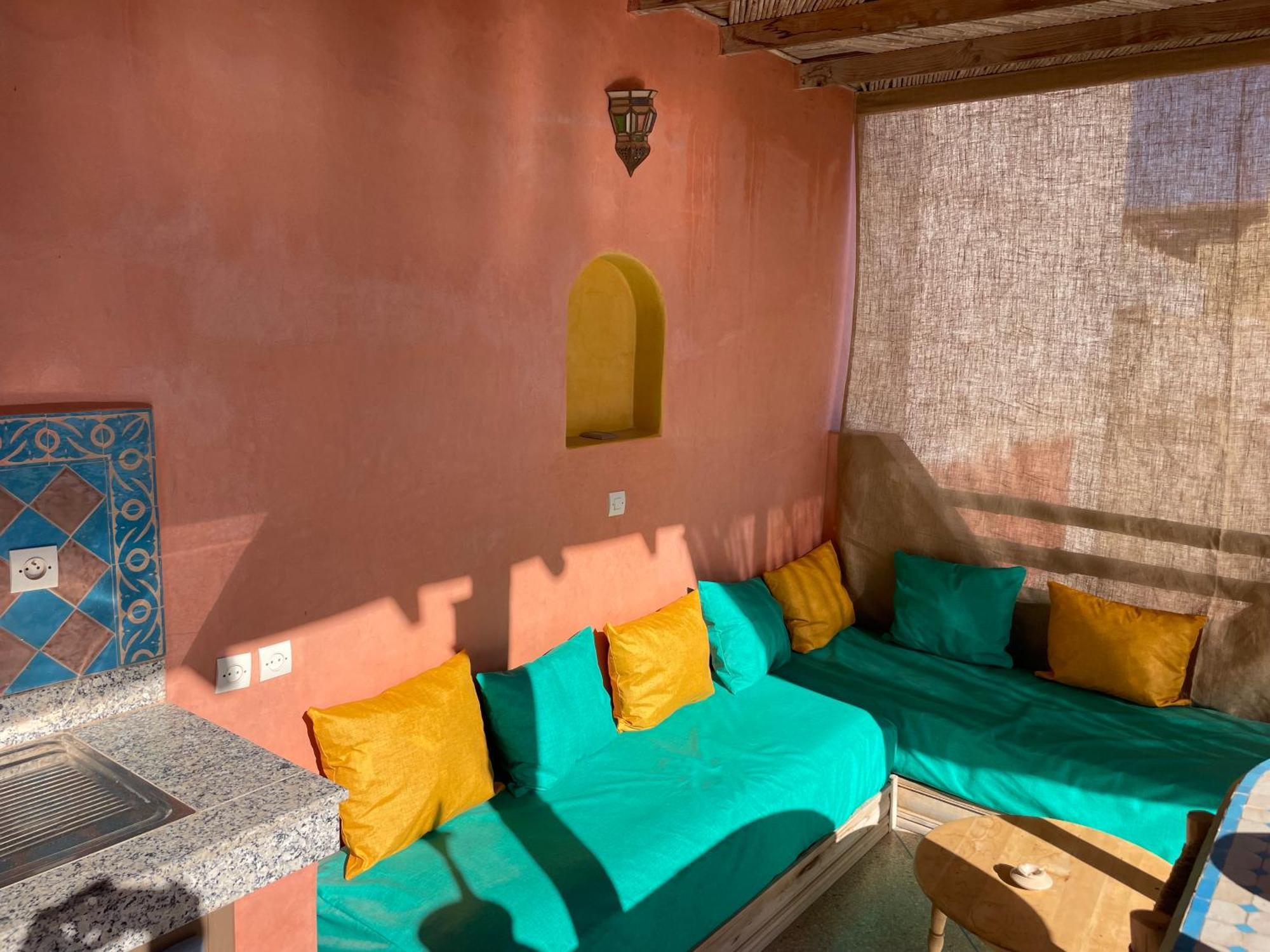 The Rainbow House Apartment Mirleft Bagian luar foto