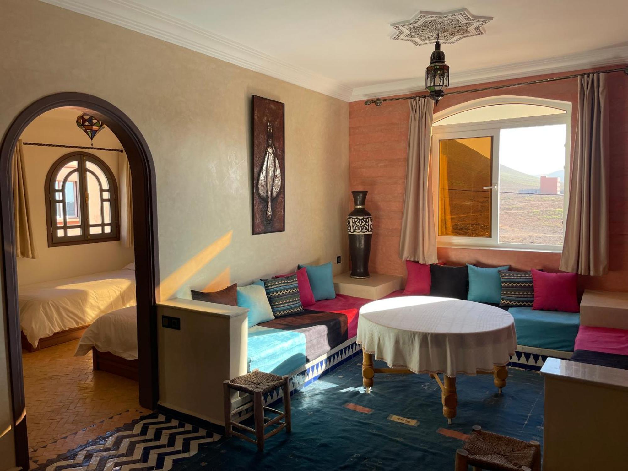 The Rainbow House Apartment Mirleft Bagian luar foto